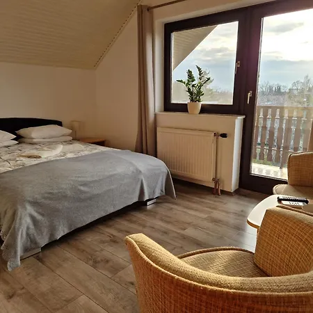 Balaton Panzio Fuered 3*