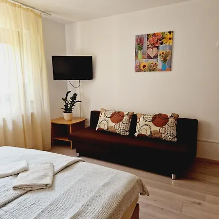 Balaton Panzio Fuered