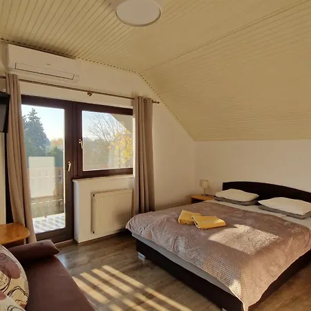 Balaton Panzio Fuered 3*