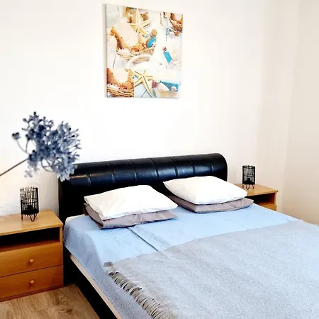 Balaton Panzio Fuered באלאטונפורד