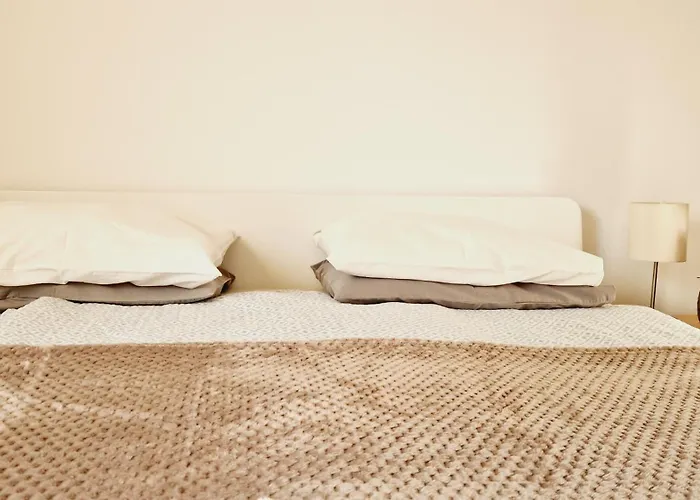 Bed & Breakfast Balaton Panzio Fuered